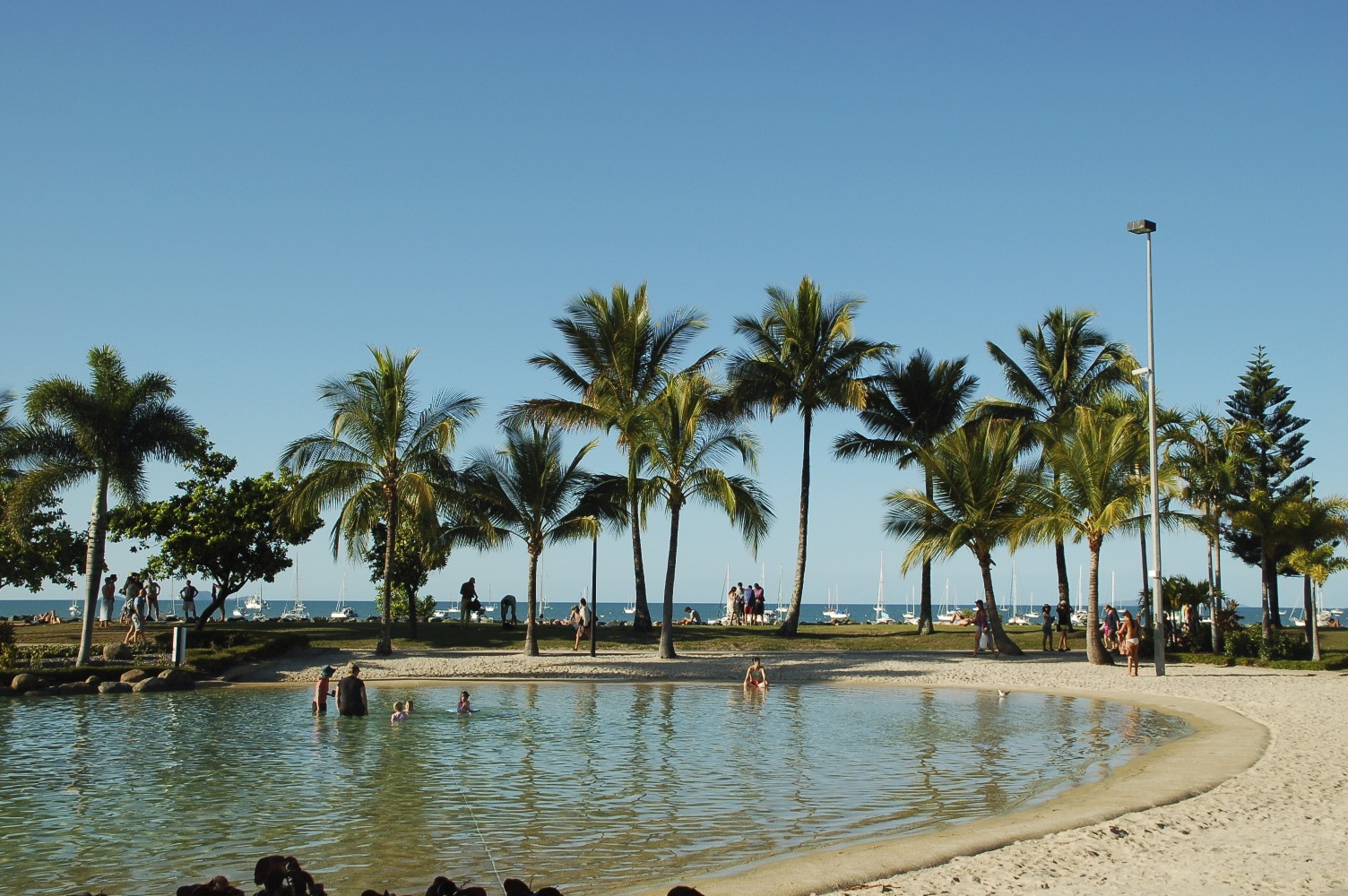 澳大利亚-艾尔利海滩