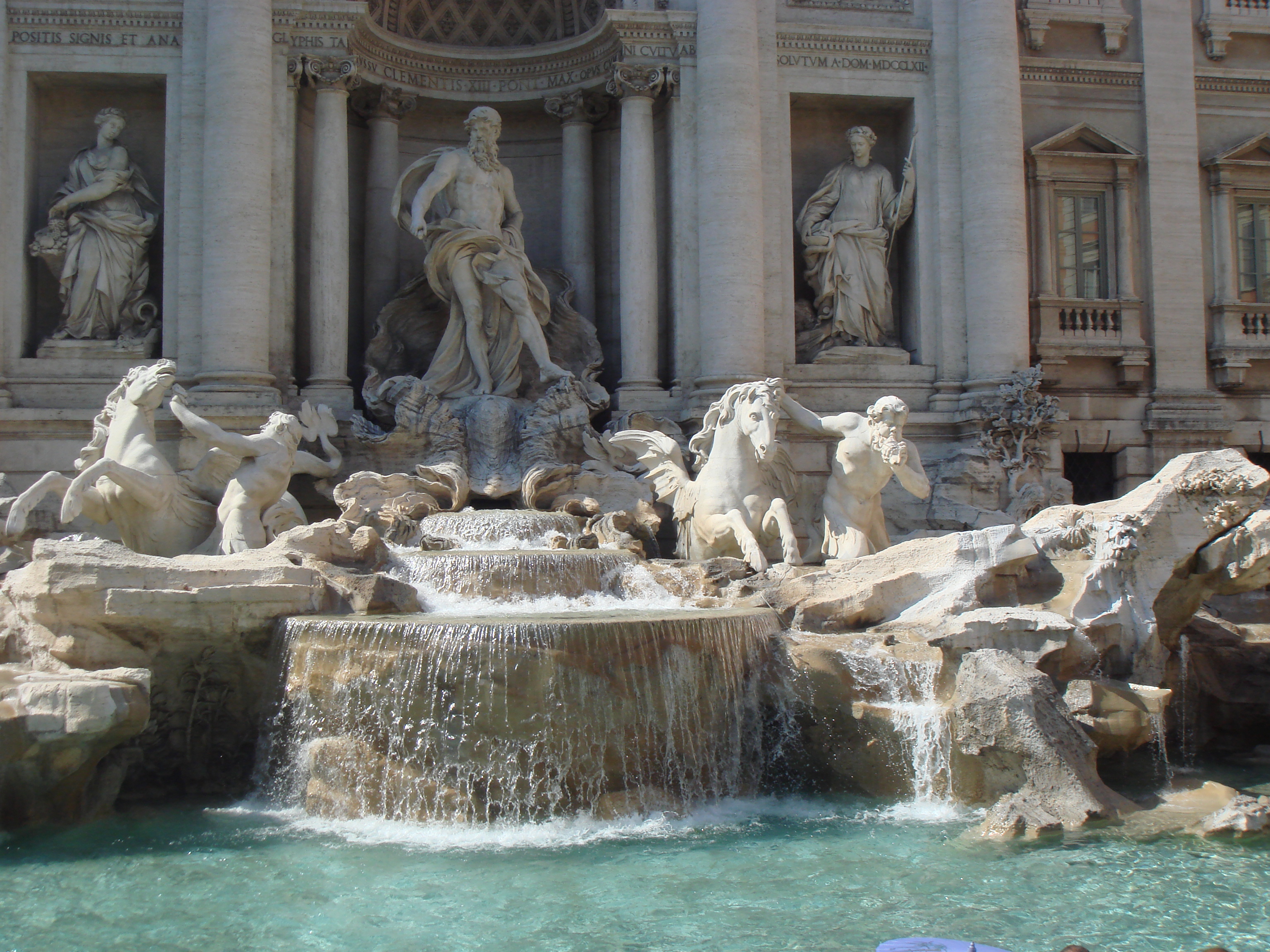 特莱维喷泉,罗马特莱维喷泉攻略/地址/图片/门票【携程攻略】