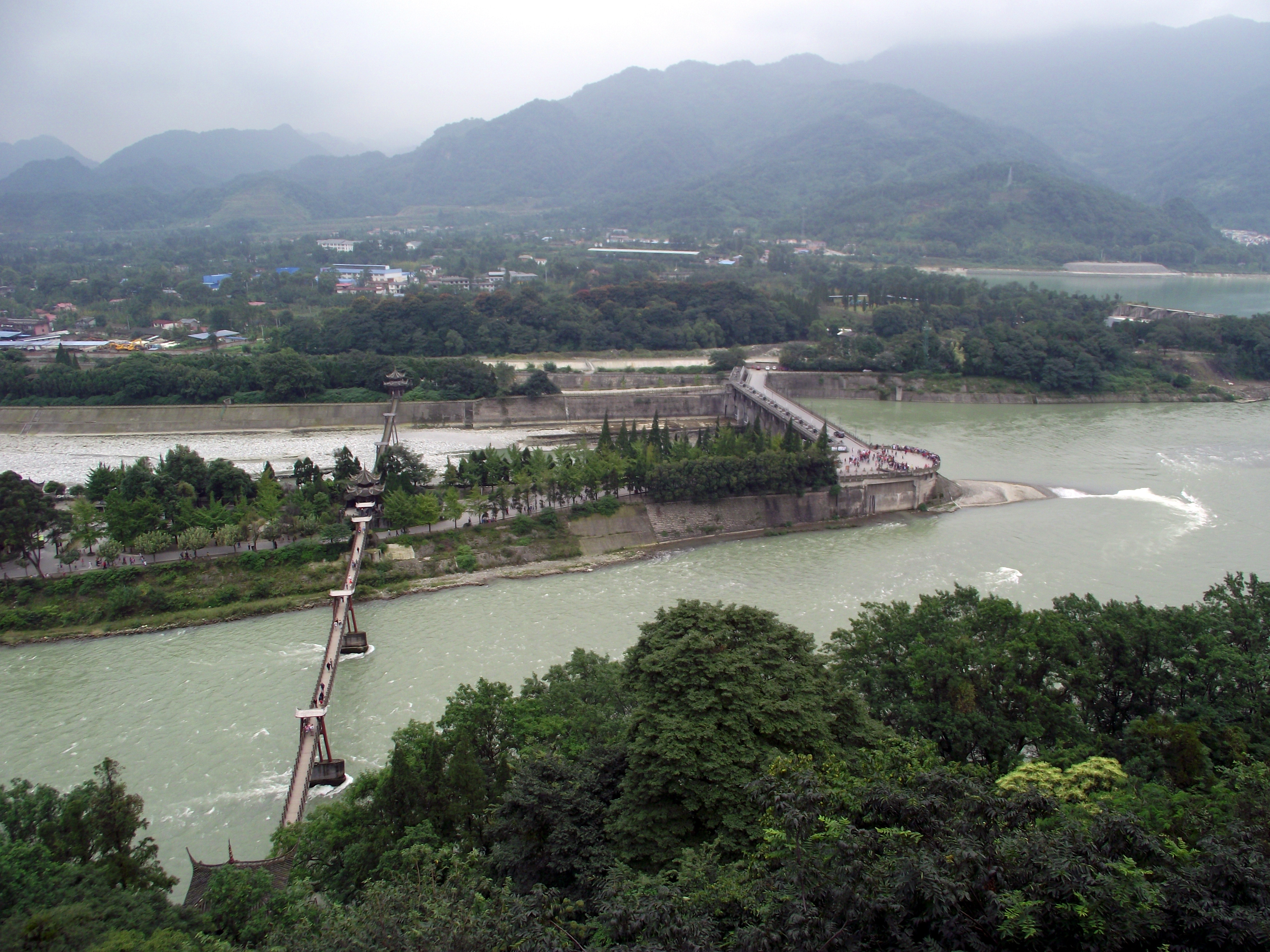 韋金勇: 九寨溝,黃龍,都江堰,松潘古城,茂縣古羌城,牟託羌寨,映秀遺址