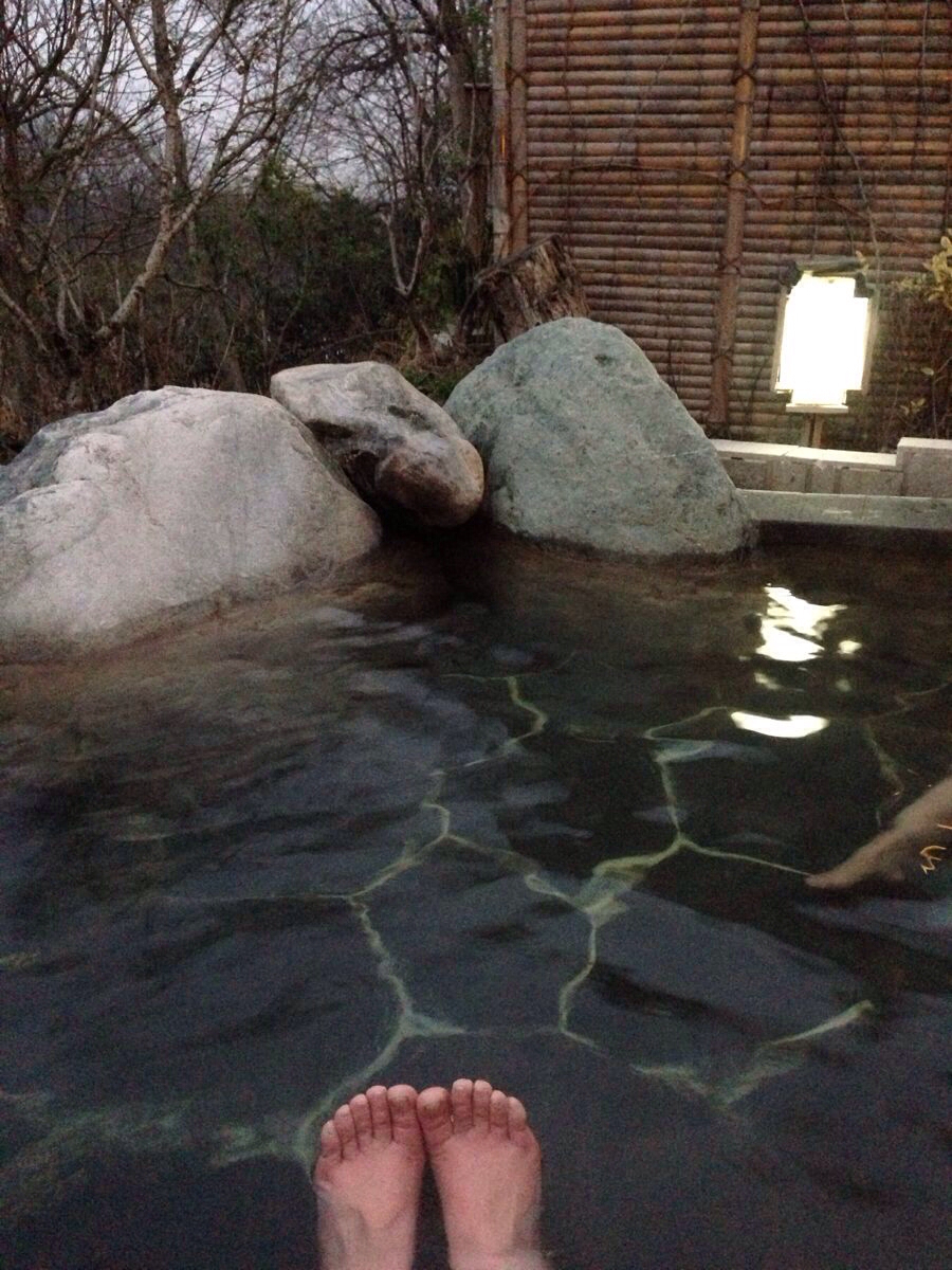 扬州泡温泉加大明山我们的快乐行