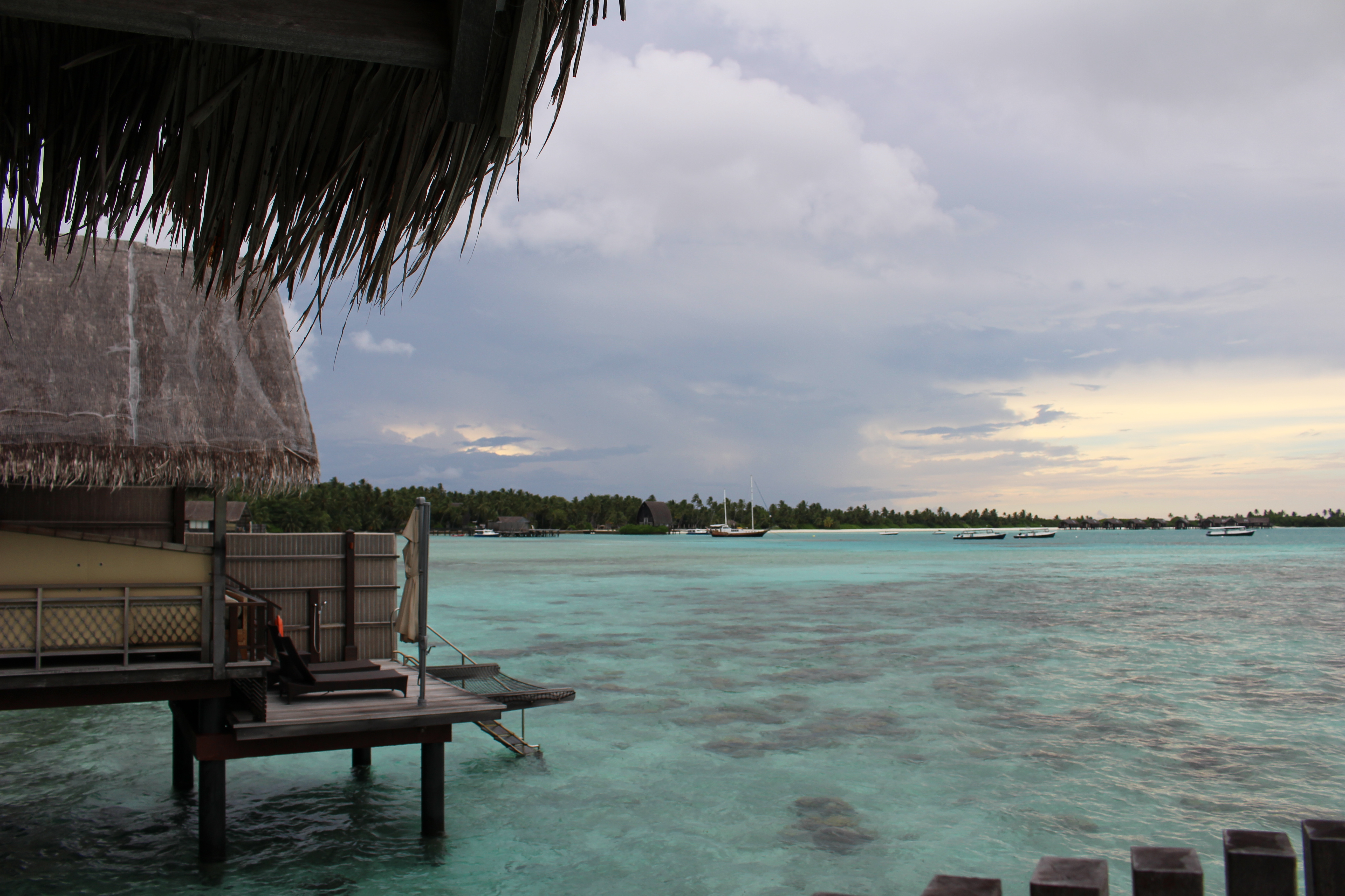 香格里拉岛(香格里拉薇宁姬丽岛)