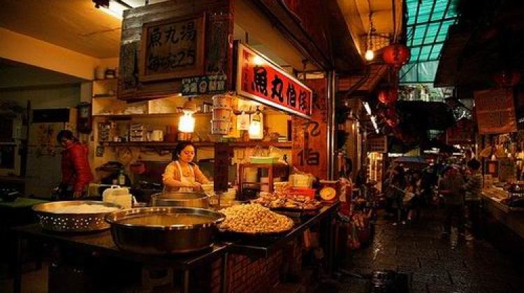 九份基山街夜市攻略 基山街夜市门票价格多少钱 团购票价预定优惠 景点地址图片 携程攻略