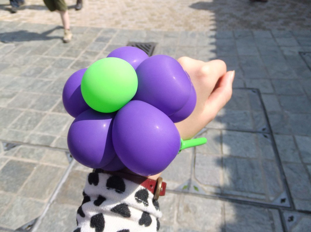 这真的是气球扭成的.