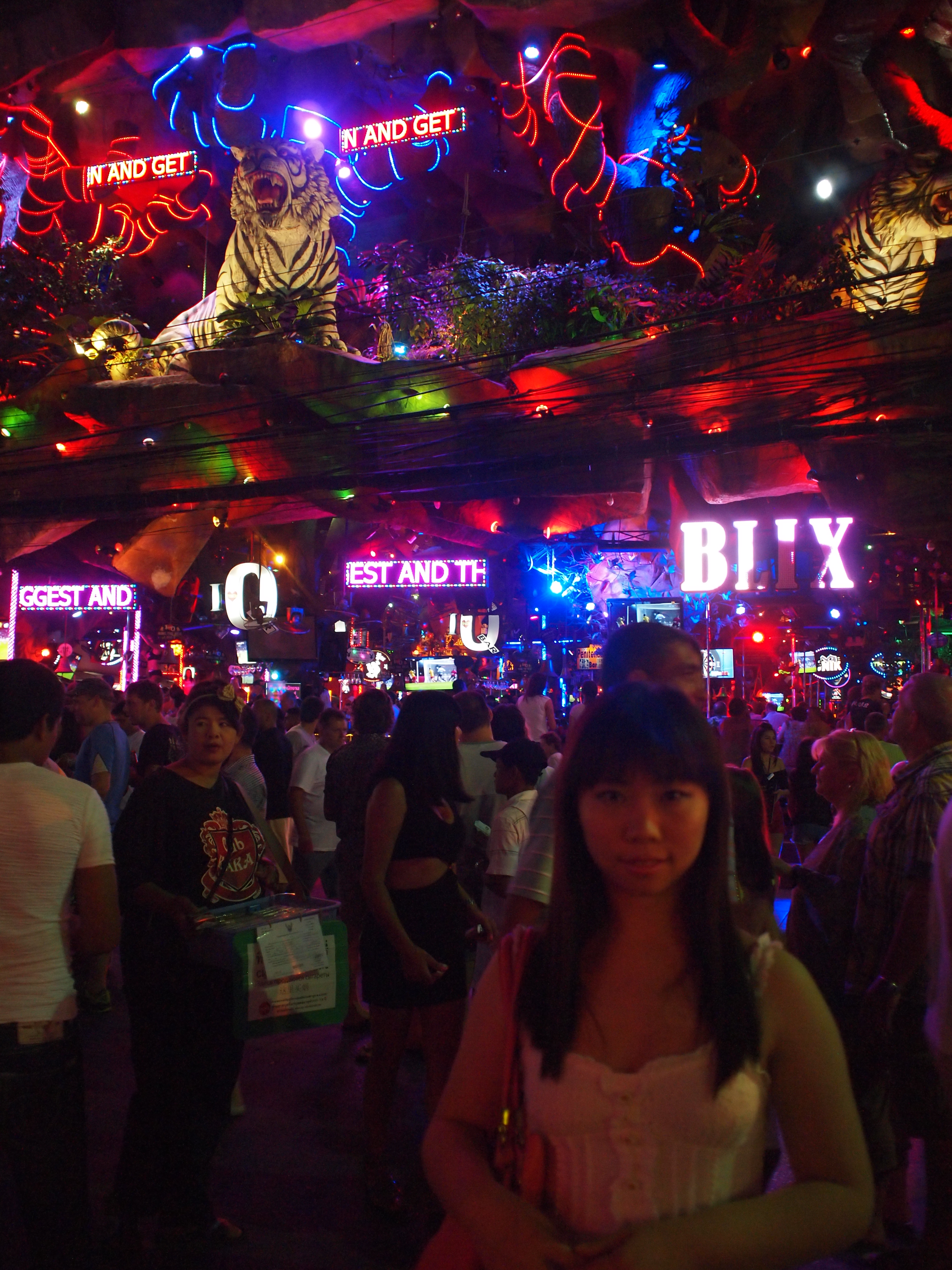 天涯舞厅关了么今天