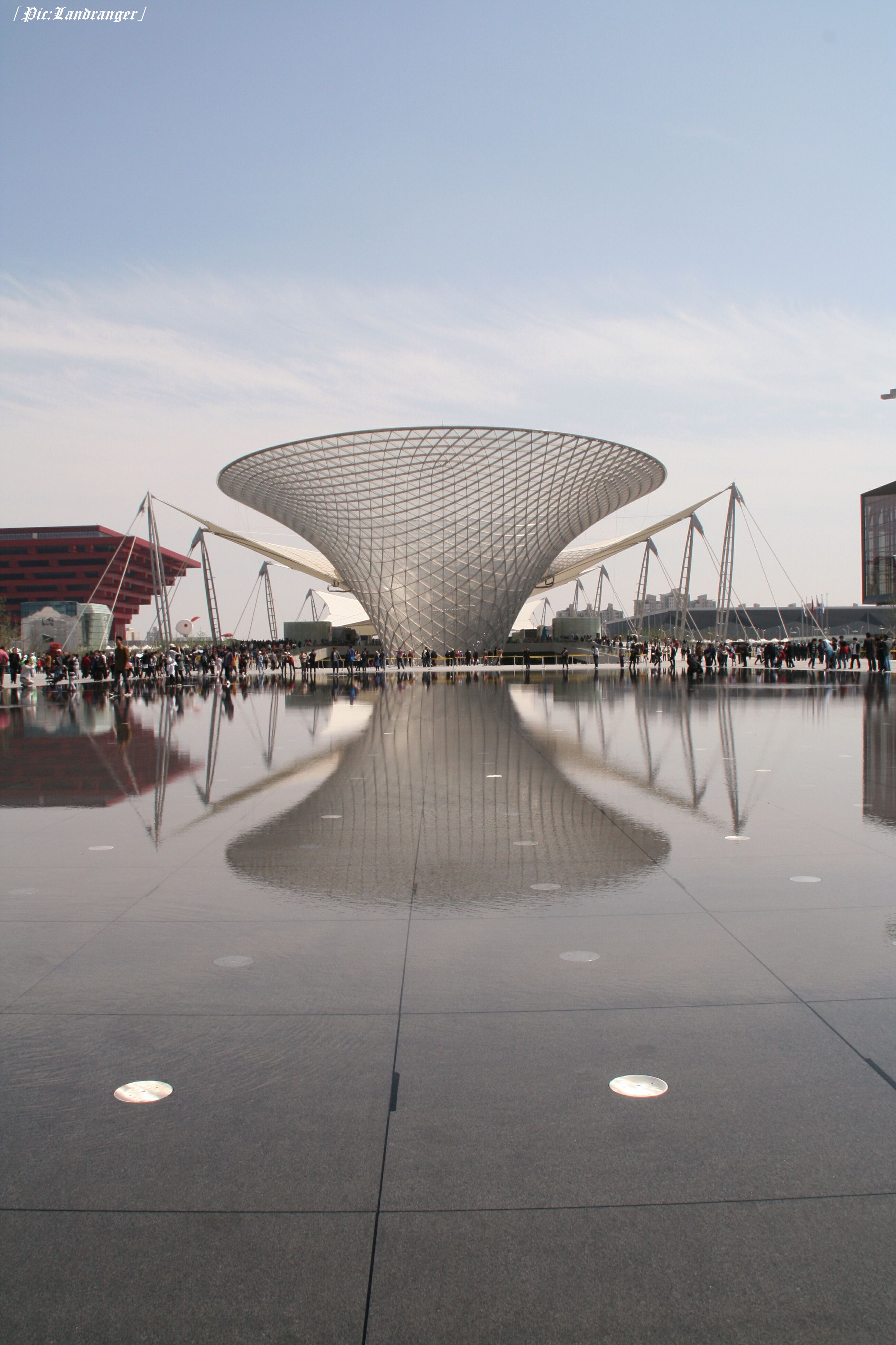 我拍过上海,杭州,周庄,香港,新疆,罗马,威尼斯,佛罗伦萨