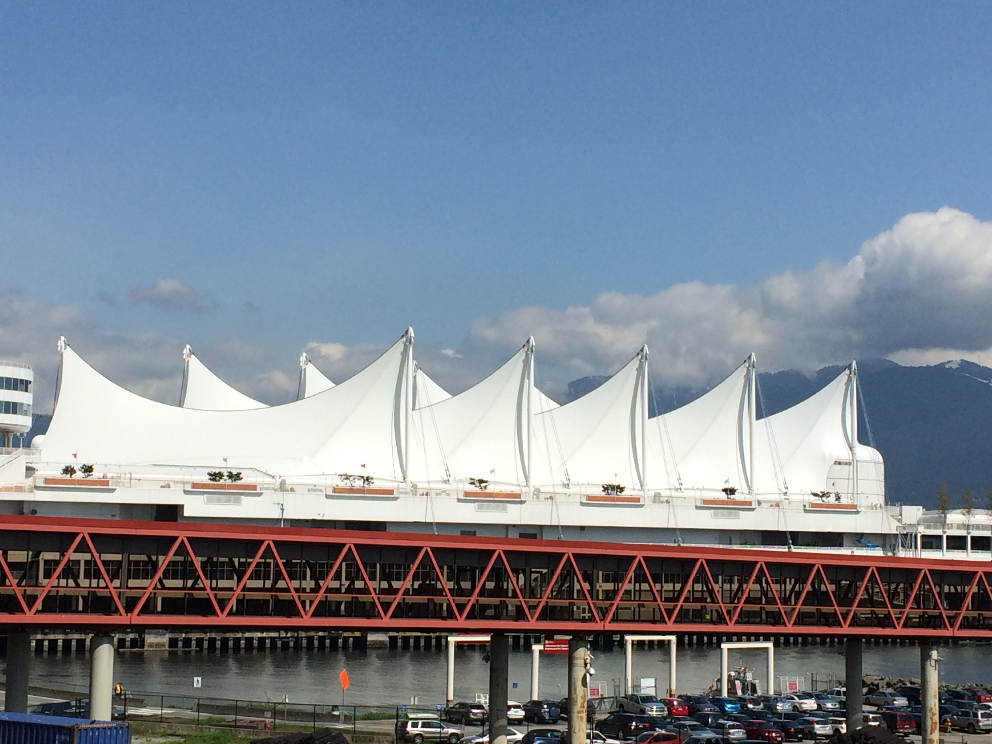 加拿大广场canada place