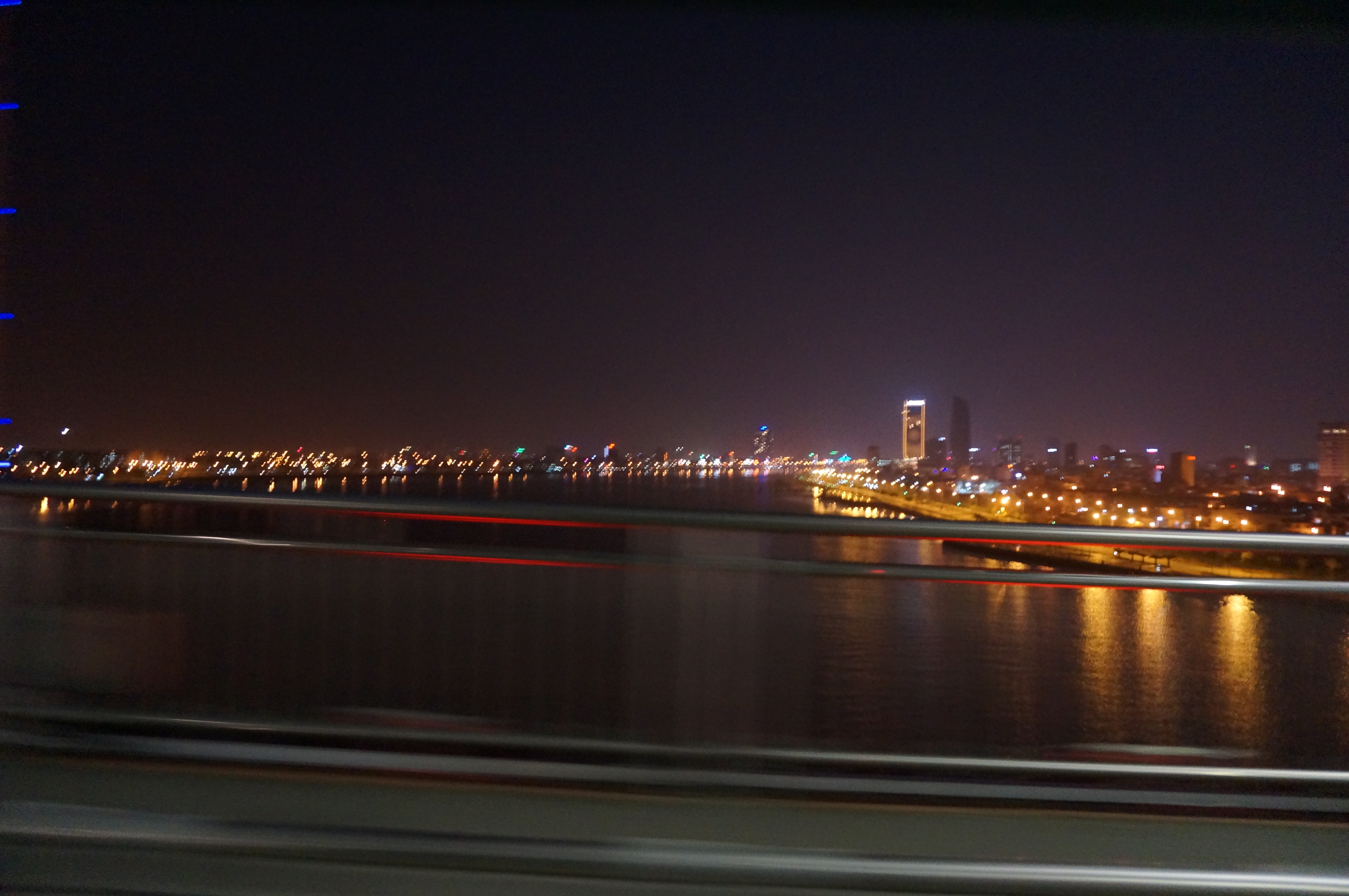 越南游之二-古老的河内,秀丽的下龙湾,悠闲的岘港,厚重的顺化,彩色的