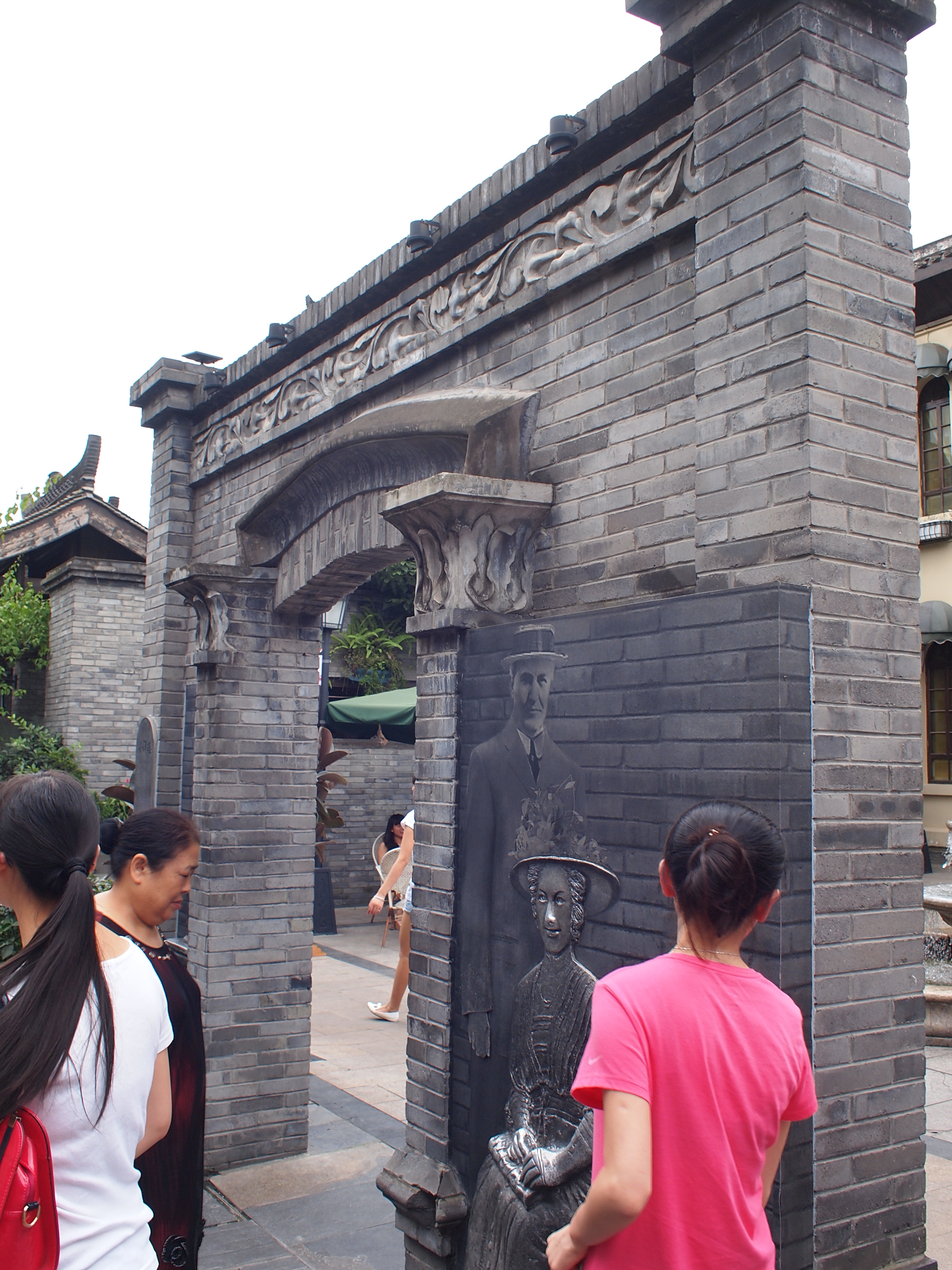 【加遊站】成都 重慶雙城記(都江堰 武侯祠 錦裡 熊貓基地 寬窄巷子