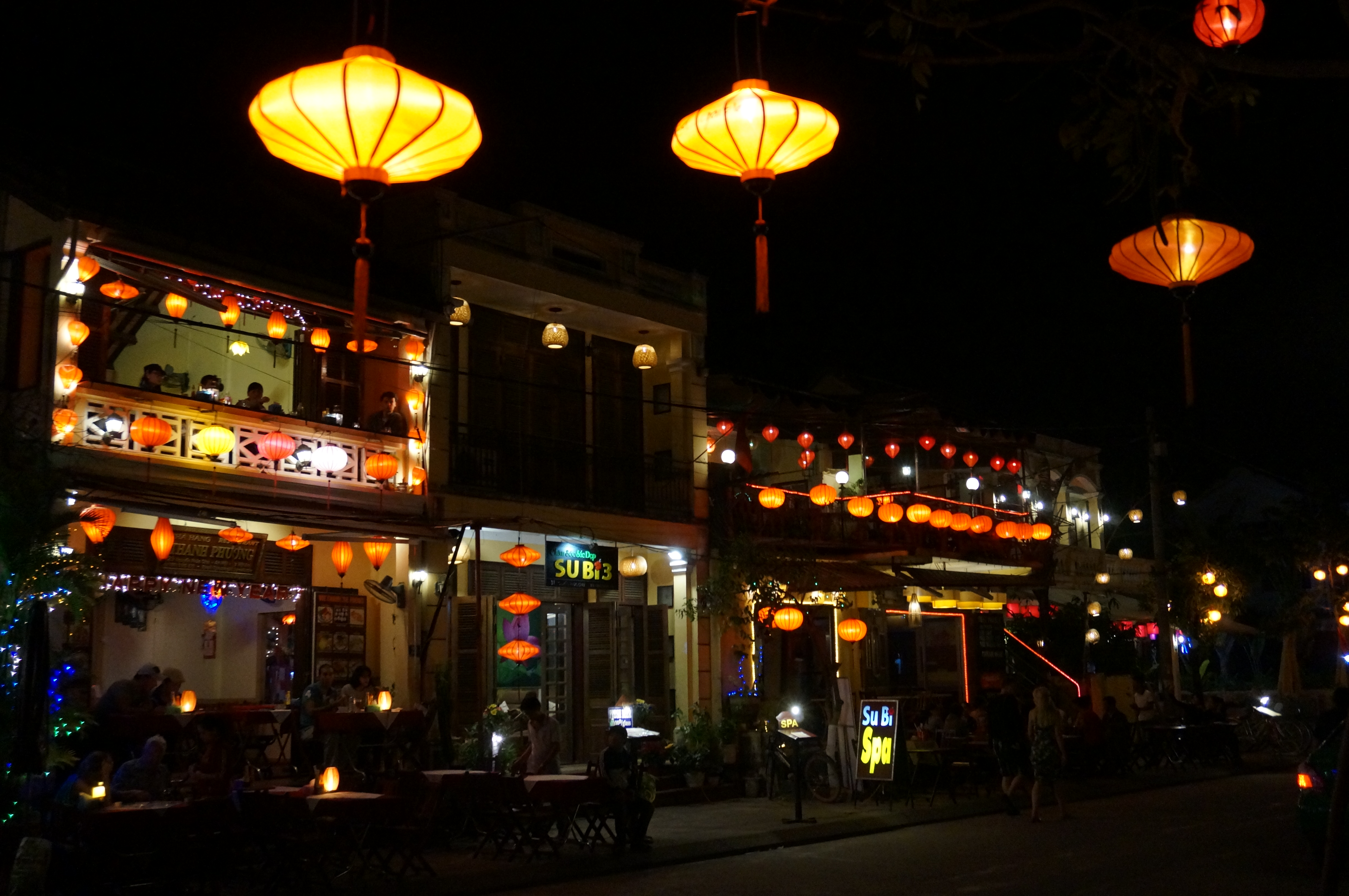 越南游之二-古老的河内,秀丽的下龙湾,悠闲的岘港,厚重的顺化,彩色的