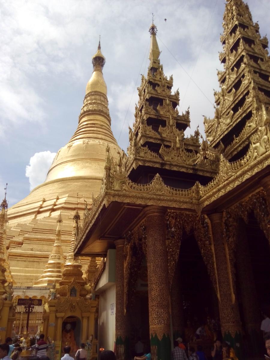 仰光金塔
