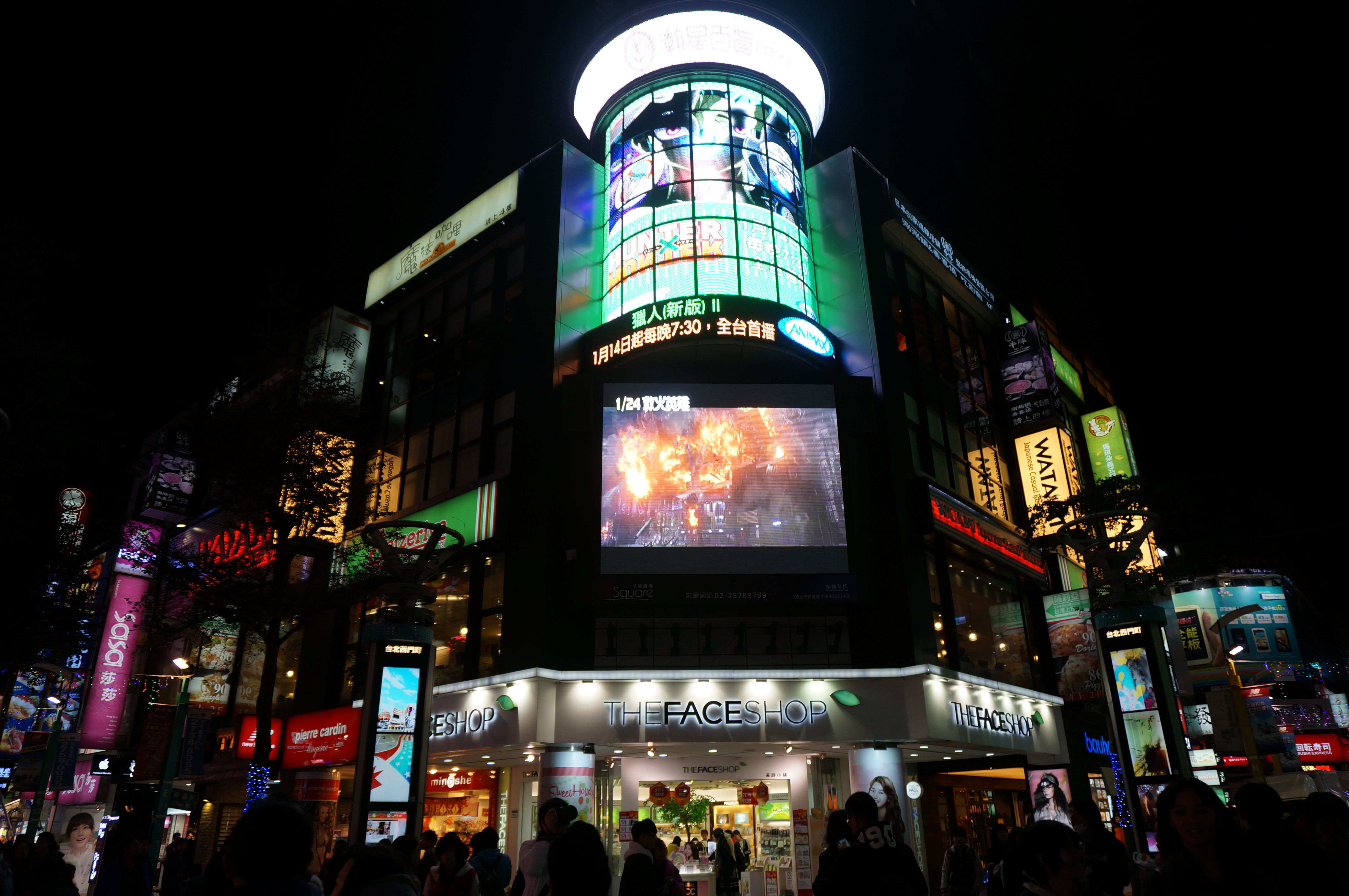 西门町美食广场在哪【西门町潮牌店】