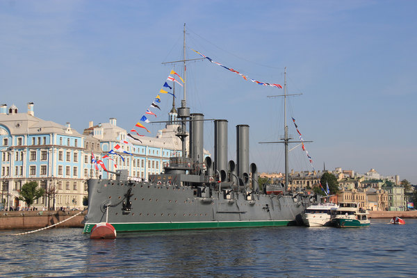 伏尔加航母图片