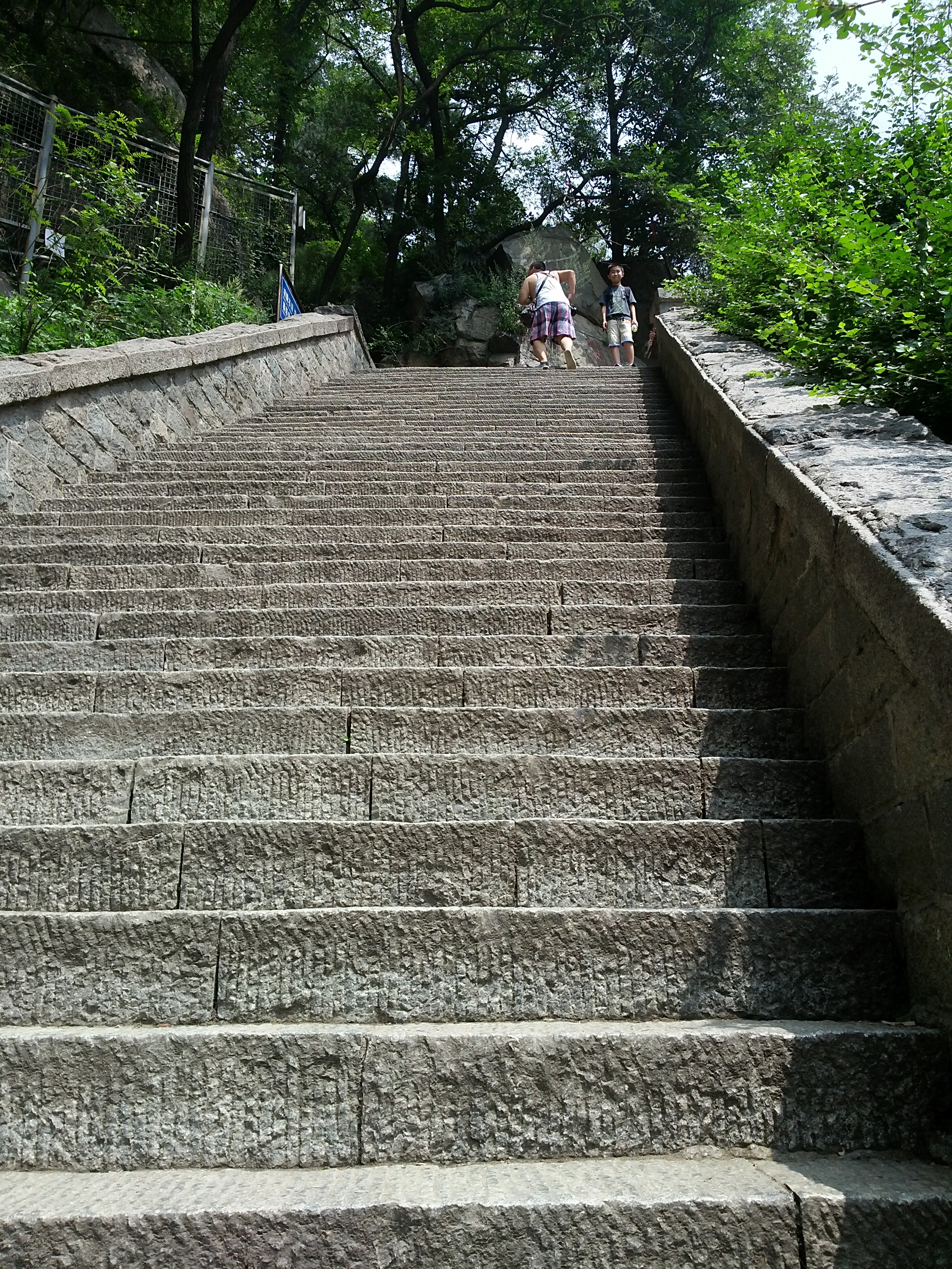 【携程攻略】泰山十八盘适合家庭亲子旅游吗,十八盘家庭亲子景点推荐