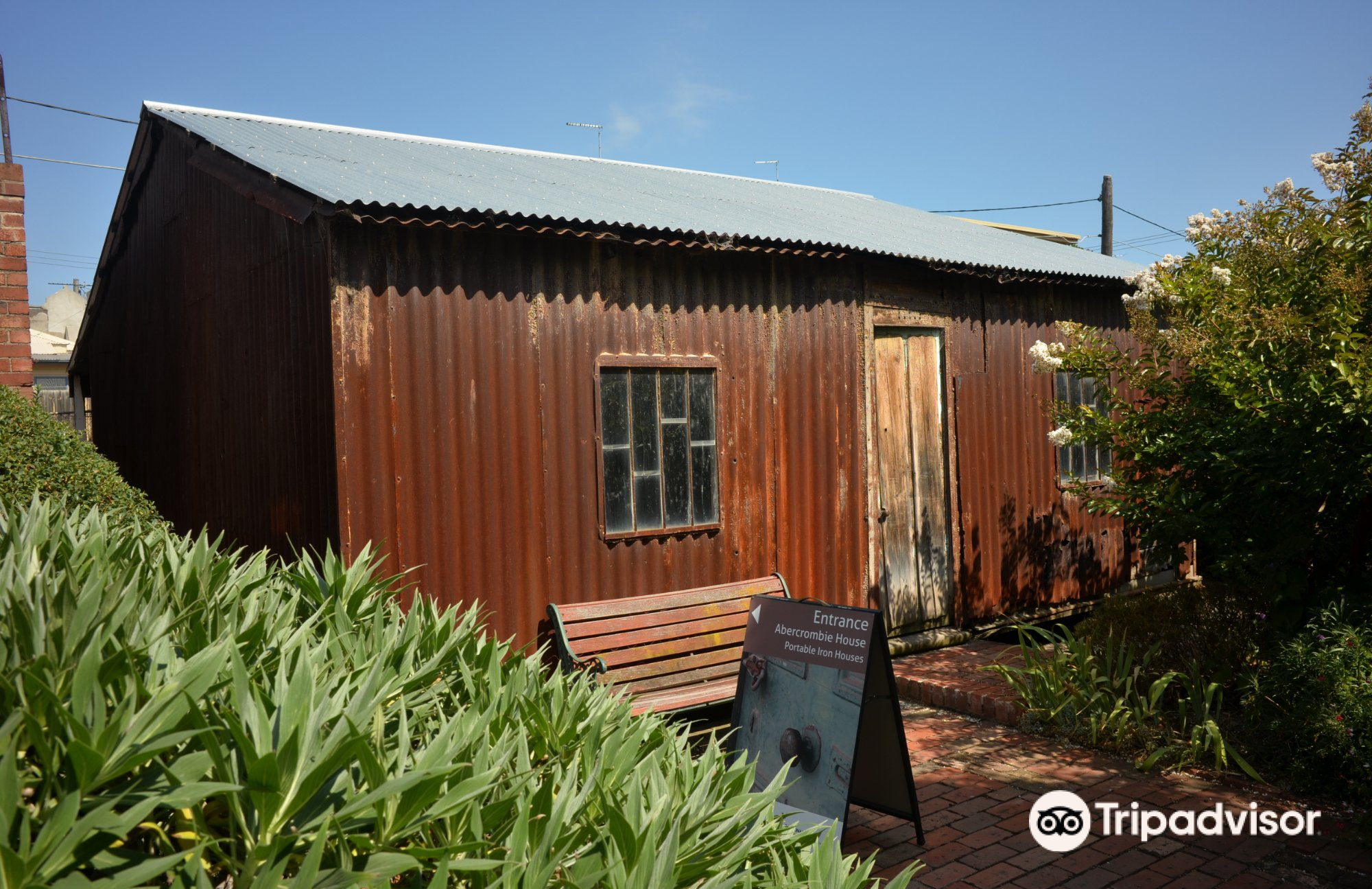 十九世纪可移动铁屋