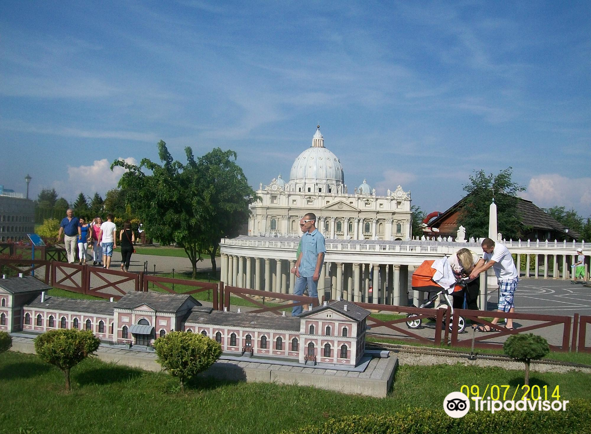 world of dreams park of miniatures 直线距离205m