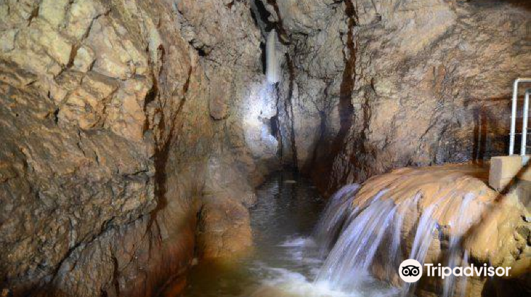 zalog pri sempetruhell cave攻略-hell cave门票价格多少钱-团购票价