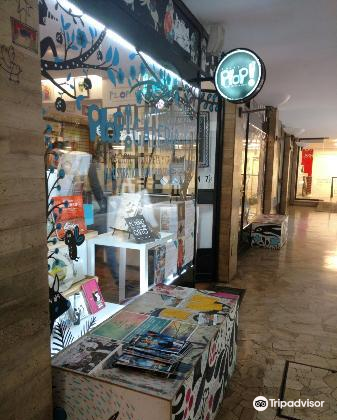 plop! galería  展馆展览 画廊 距景点110m