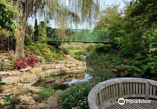 Overland Park Arboretum And Botanical Gardens Travel Guidebook Must Visit Attractions In Overland Park Overland Park Arboretum And Botanical Gardens Nearby Recommendation Trip Com