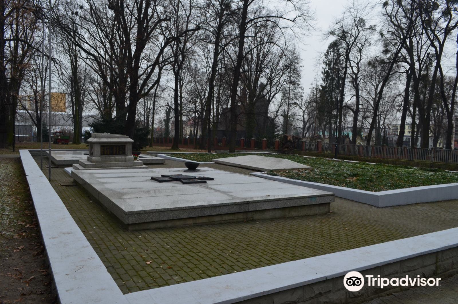 memorial sarcophagus of french soldiers at starokozielski park